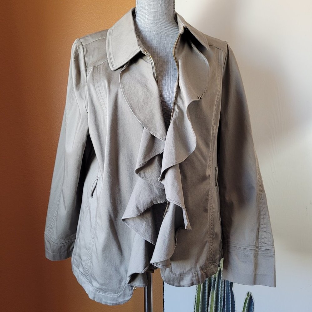 Elle Beige Ruffle Front Cape Jacket - Picture 11 of 14